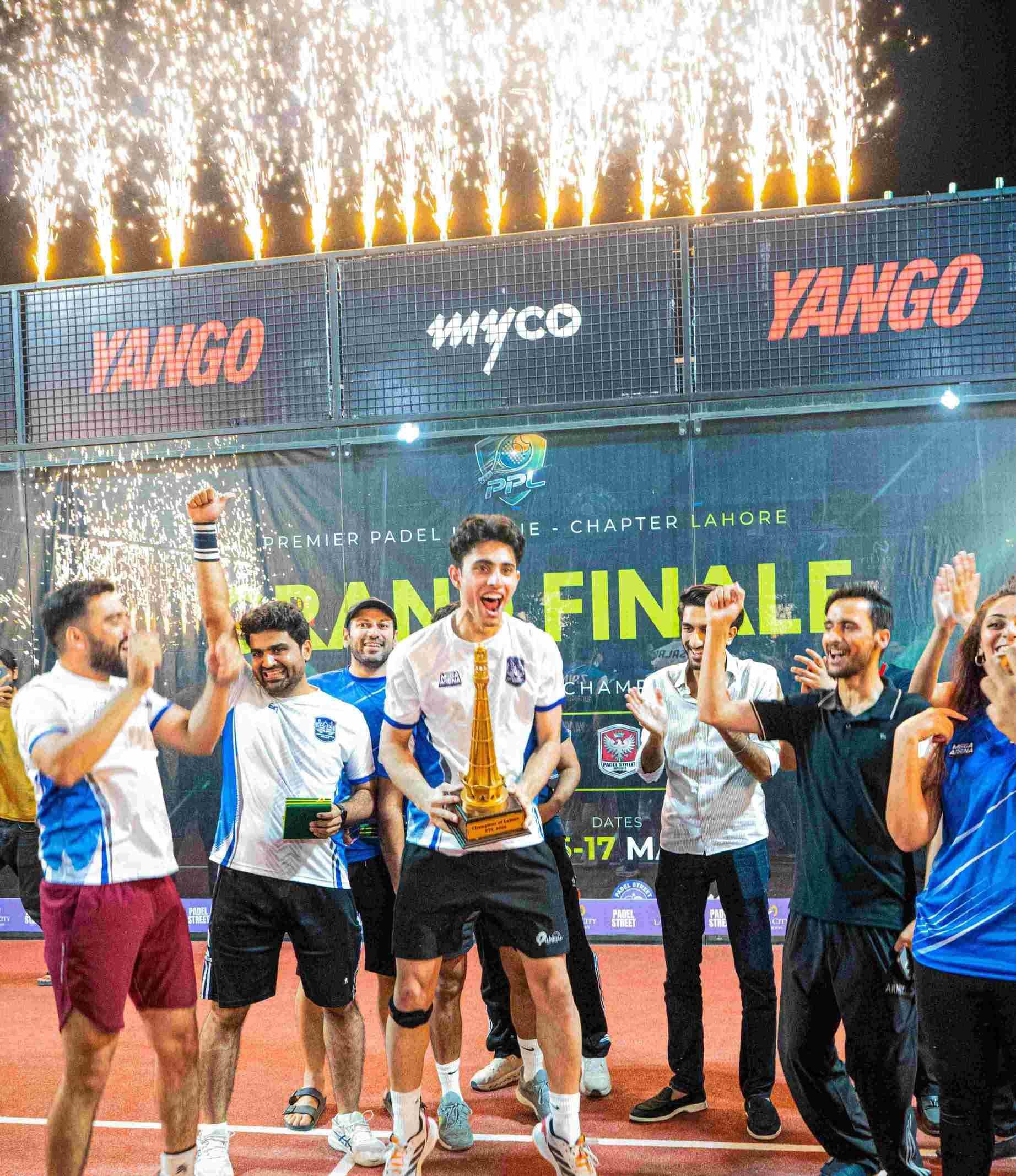 Padel match action